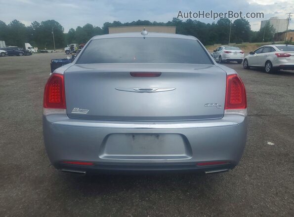 2C3CCAEG5HH549754 2017 CHRYSLER 300 Silver უკანა ხედი