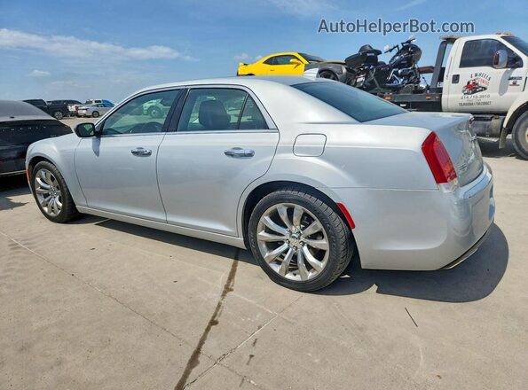 2C3CCAEG5LH131526 2020 CHRYSLER 300 Silver Trasero izquierdo