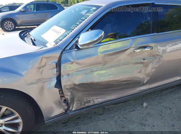 2C3CCAEG6GH320191 2016 CHRYSLER 300 Gray Front view