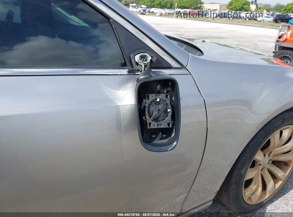 2C3CCAEG6HH590863 2017 CHRYSLER 300 Silver 