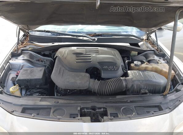 2C3CCAEG6HH590863 2017 CHRYSLER 300 Silver Rear view