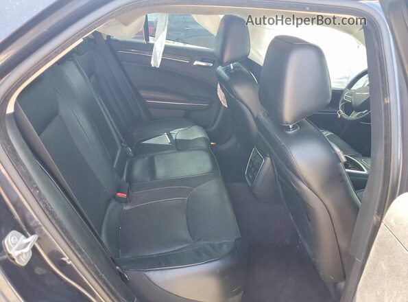 2C3CCAEG6HH608276 2017 CHRYSLER 300 Gray უკანა სავარძლების ხედი