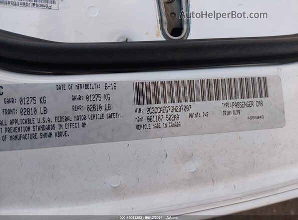 2C3CCAEG7GH287007 2016 CHRYSLER 300 White Vista del compartimento del motor
