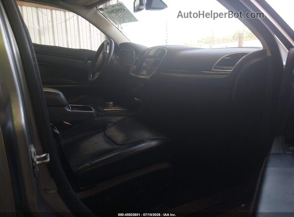 2C3CCAEG7HH564448 2017 CHRYSLER 300 Silver Vista interior delantera