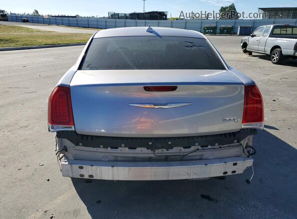 2C3CCAEG7HH586756 2017 CHRYSLER 300 Silver Vista trasera