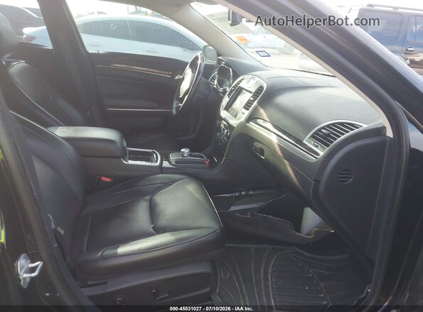 2C3CCAEG8JH168020 2018 CHRYSLER 300 Black წინა სალონის ხედი