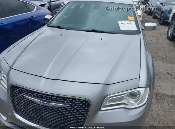 2C3CCAEG9HH570493 2017 CHRYSLER 300 Silver Widok z przodu
