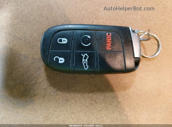 2C3CCAEGXJH324512 2018 CHRYSLER 300 Green Widok deski rozdzielczej