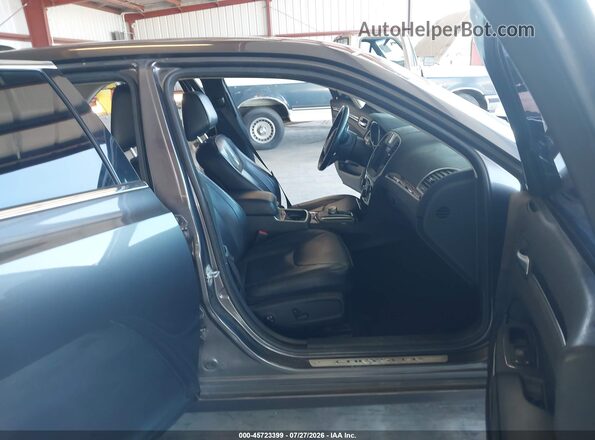2C3CCAETXHH521882 2017 CHRYSLER 300 Черный Вид салона спереди