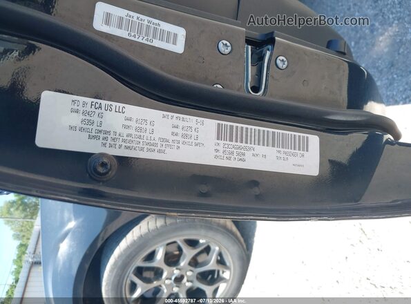 2C3CCAGG0GH262074 2016 CHRYSLER 300 Black Widok komory silnika