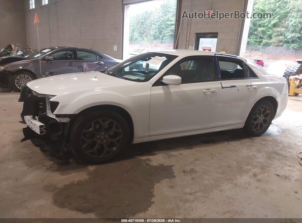 2C3CCAGG1HH582697 2017 CHRYSLER 300 White Widok wnętrza 360 stopni