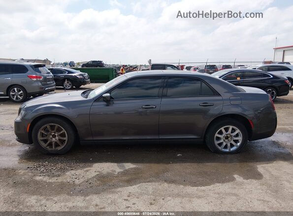 2C3CCAGG1JH204059 2018 CHRYSLER 300 Black Панорамний вид салону 360°