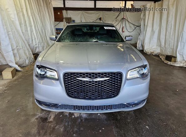 2C3CCAGG4GH182860 2016 CHRYSLER 300 Silver Դիմացի տեսք