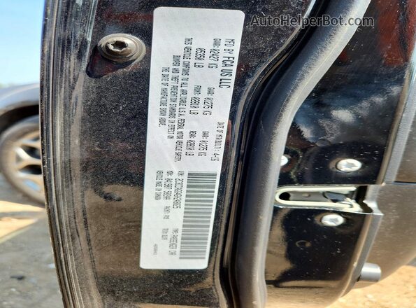 2C3CCAGG4GH248825 2016 CHRYSLER 300 Black ძრავის განყოფილების ხედი