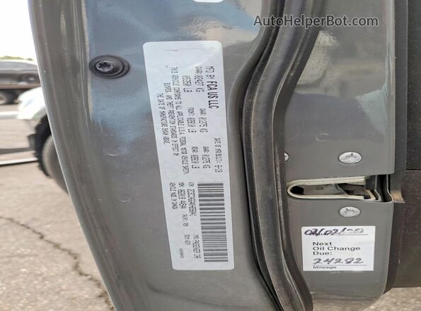 2C3CCAGG4KH656041 2019 CHRYSLER 300 Gray Vista de la etiqueta del VIN