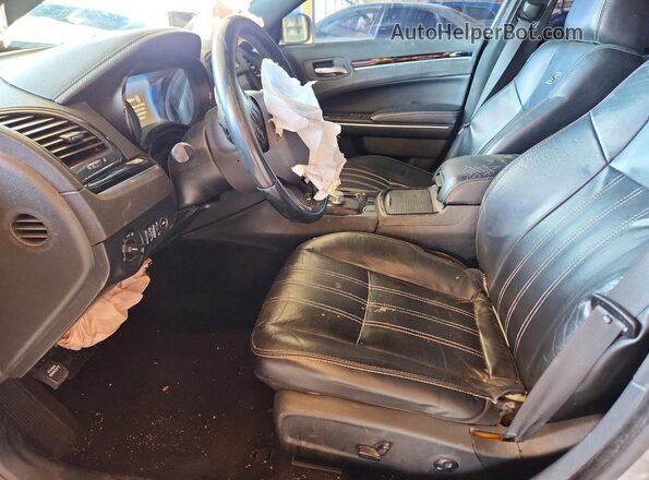 2C3CCAGG5JH226520 2018 CHRYSLER 300 Silver Vista interior delantera