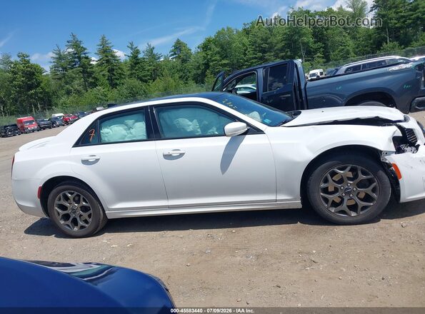 2C3CCAGG7JH202154 2018 CHRYSLER 300 White Widok wnętrza 360 stopni