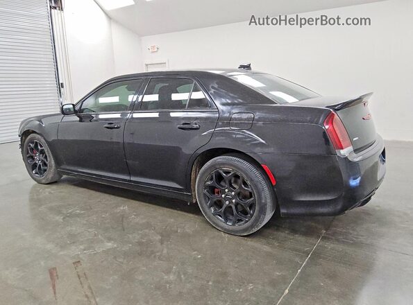 2C3CCAGG8JH226558 2018 CHRYSLER 300 Black Tył lewy