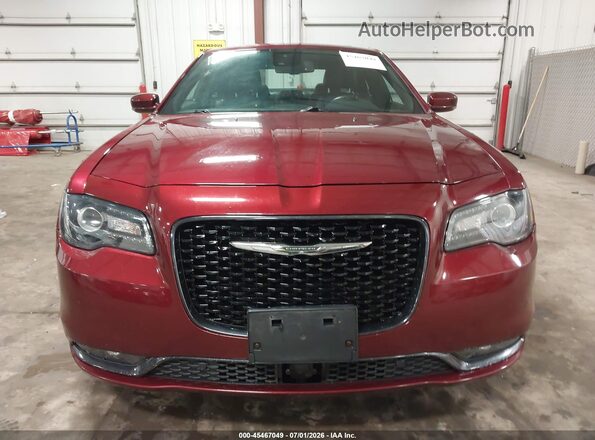 2C3CCAGG8JH268079 2018 CHRYSLER 300 Red Widok zestawu wskaźników
