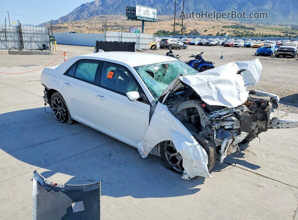 2C3CCAGG9JH267183 2018 CHRYSLER 300 White Front right
