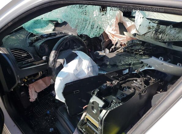 2C3CCAGG9JH267183 2018 CHRYSLER 300 White Dashboard view