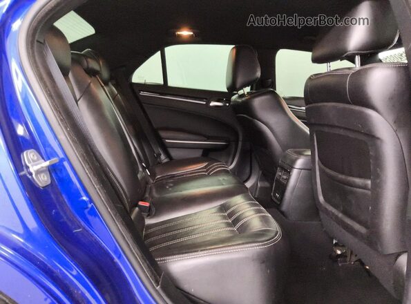 2C3CCAGGXKH536826 2019 CHRYSLER 300 Blue Rear seats view