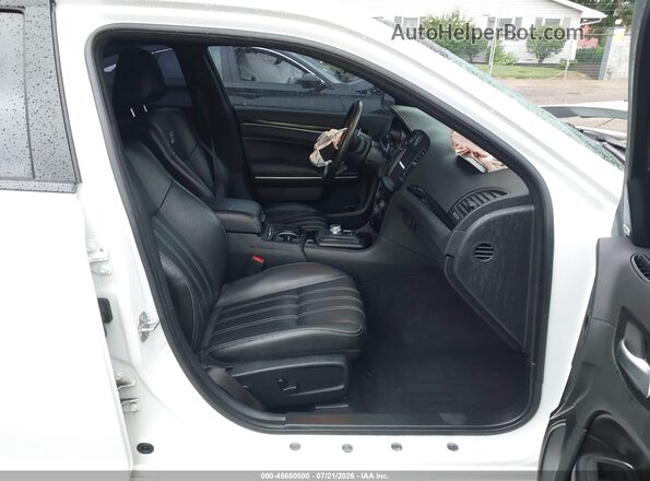 2C3CCAGGXLH154703 2020 CHRYSLER 300 White Вид салону спереду