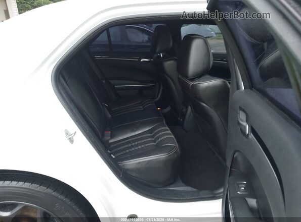 2C3CCAGGXLH154703 2020 CHRYSLER 300 White Вид наклейки з VIN-кодом
