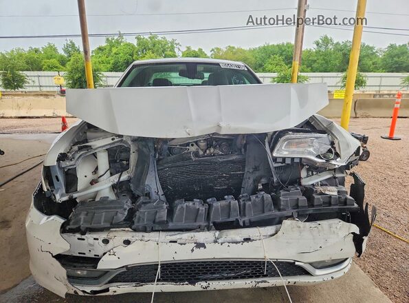 2C3CCAKG0LH124570 2020 CHRYSLER 300 White Vista frontal