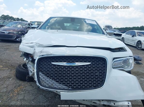 2C3CCAKG4KH689998 2019 CHRYSLER 300 White ხელსაწყოთა პანელის ხედი