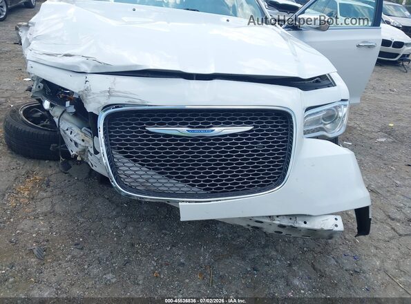 2C3CCAKG4KH689998 2019 CHRYSLER 300 White 