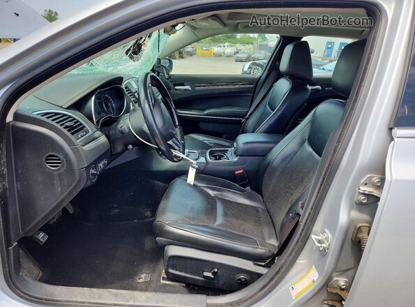 2C3CCAKG4LH112292 2020 CHRYSLER 300 Gray Widok wnętrza z przodu