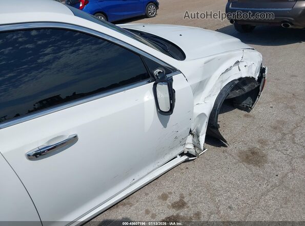 2C3CCAKG5JH160185 2018 CHRYSLER 300 Белый Вид спереди