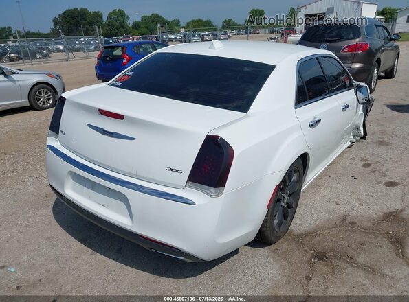 2C3CCAKG5JH160185 2018 CHRYSLER 300 Белый Задняя правая четверть