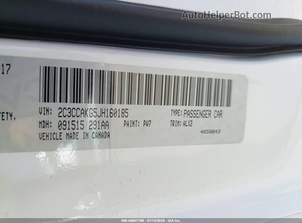 2C3CCAKG5JH160185 2018 CHRYSLER 300 Белый Вид подкапотного пространства