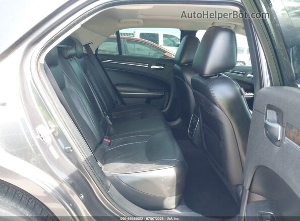 2C3CCAKG5KH578053 2019 CHRYSLER 300 Gray Widok naklejki z numerem VIN