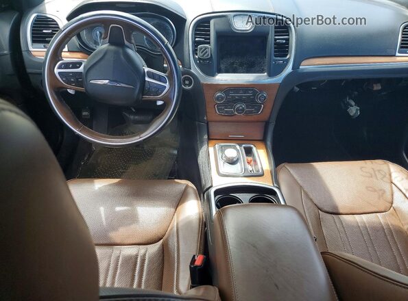 2C3CCAPT7JH340984 2018 CHRYSLER 300 Black Առջևի վահանակի տեսք