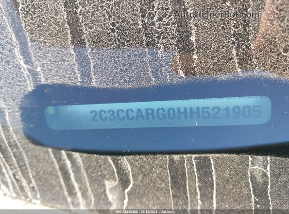 2C3CCARG0HH521905 2017 CHRYSLER 300 Black ძრავის განყოფილების ხედი