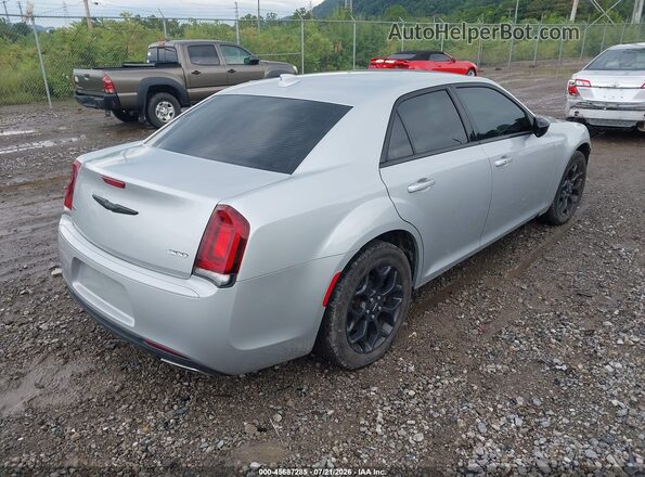 2C3CCARG5KH566491 2019 CHRYSLER 300 Silver Rear right