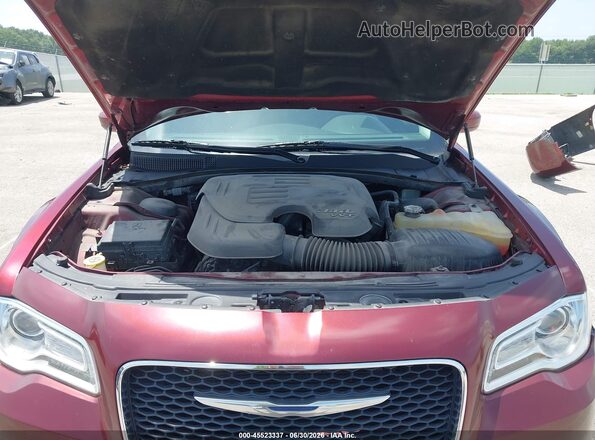 2C3CCARG7GH161885 2016 CHRYSLER 300 Red Rear view