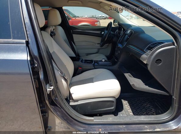 2C3CCARG9KH560452 2019 CHRYSLER 300 Dark Blue წინა სალონის ხედი