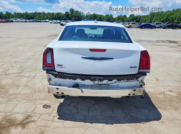 2C3CCASG1PH707266 2023 CHRYSLER 300 White Widok z tyłu