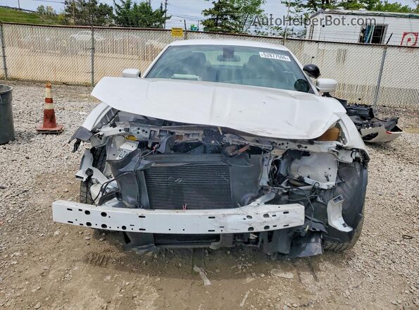 2C3CDXAG5KH728163 2019 DODGE CHARGER White Widok z przodu