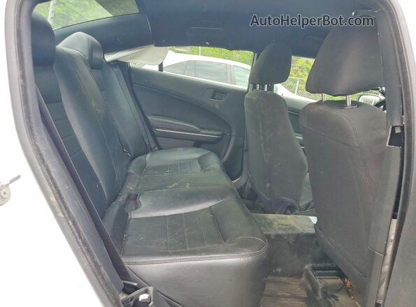 2C3CDXAG5KH728163 2019 DODGE CHARGER White Widok tylnych siedzeń
