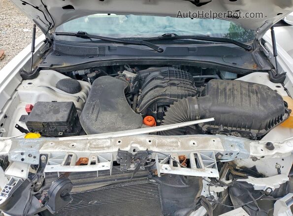 2C3CDXAG5KH728163 2019 DODGE CHARGER White Widok wnętrza z tyłu