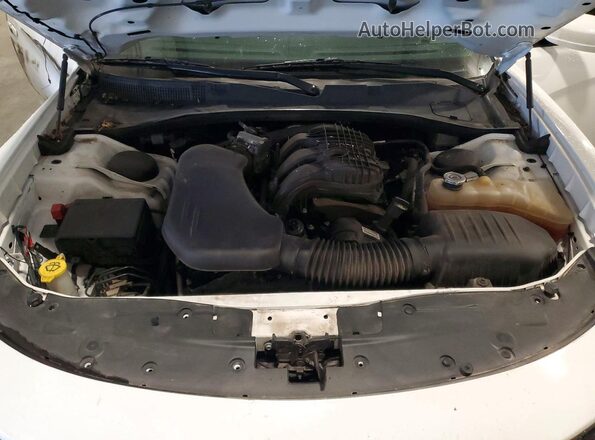 2C3CDXAG6KH547508 2019 DODGE CHARGER White Rear interior view