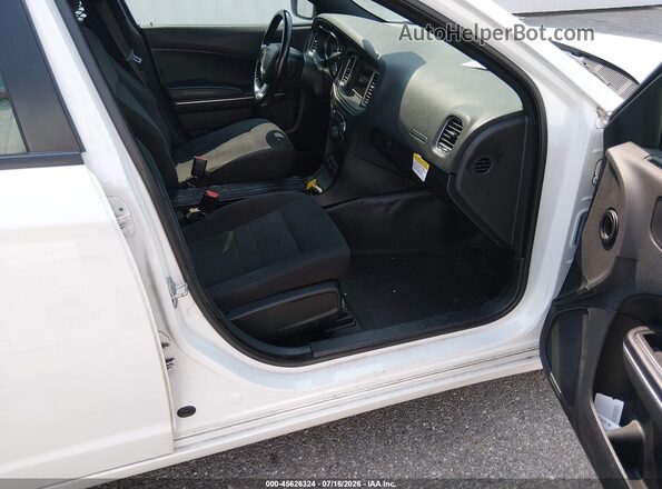 2C3CDXAG7KH635578 2019 DODGE CHARGER White Widok wnętrza z przodu