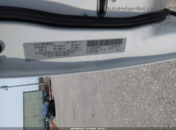 2C3CDXAG7KH635578 2019 DODGE CHARGER White Widok komory silnika