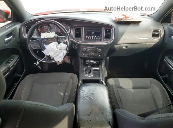 2C3CDXBG0JH232118 2018 DODGE CHARGER Red Vista del salpicadero