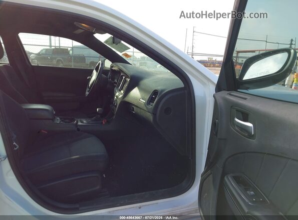 2C3CDXBG0KH670770 2019 DODGE CHARGER Белый Вид салона спереди